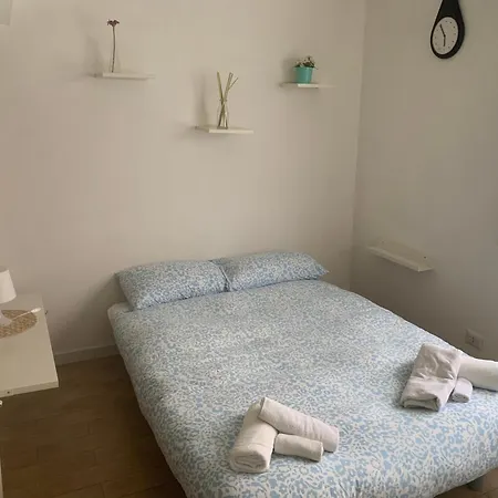 Rum i privatbostad Cozy Piramide *